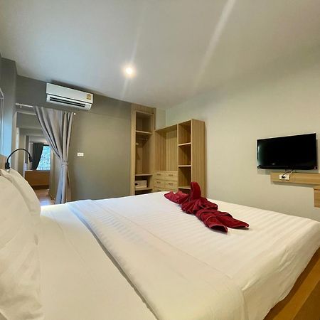 Room Actually Service Apartment Karon Exterior photo