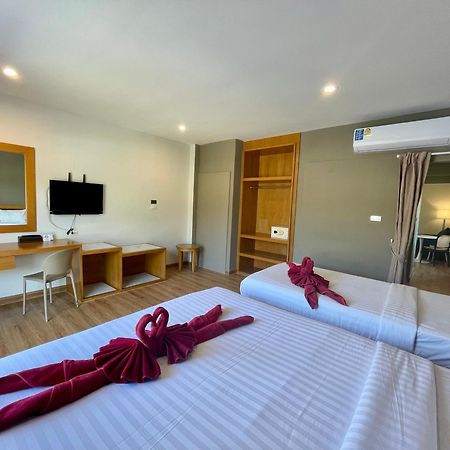 Room Actually Service Apartment Karon Exterior photo