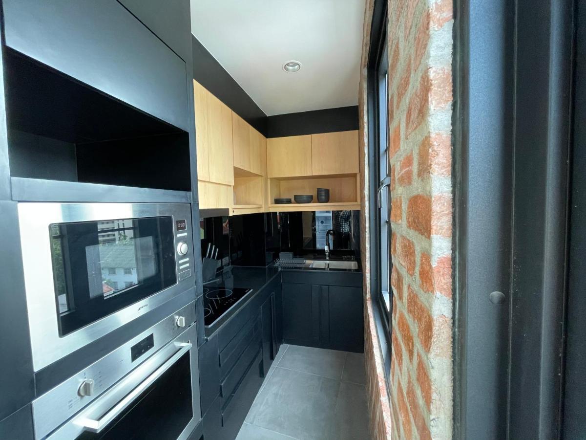 Room Actually Service Apartment Karon Exterior photo