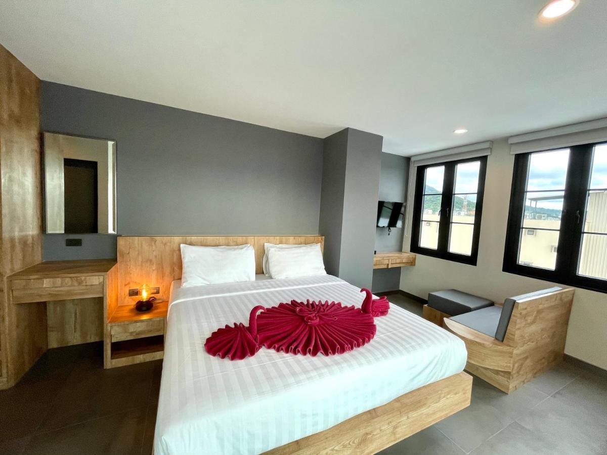 Room Actually Service Apartment Karon Exterior photo